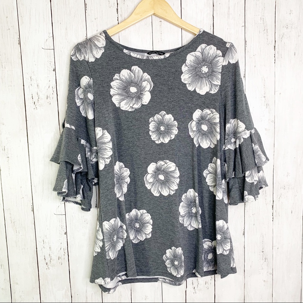 Elliott & Vine} Cold Shoulder Soft Tunic L